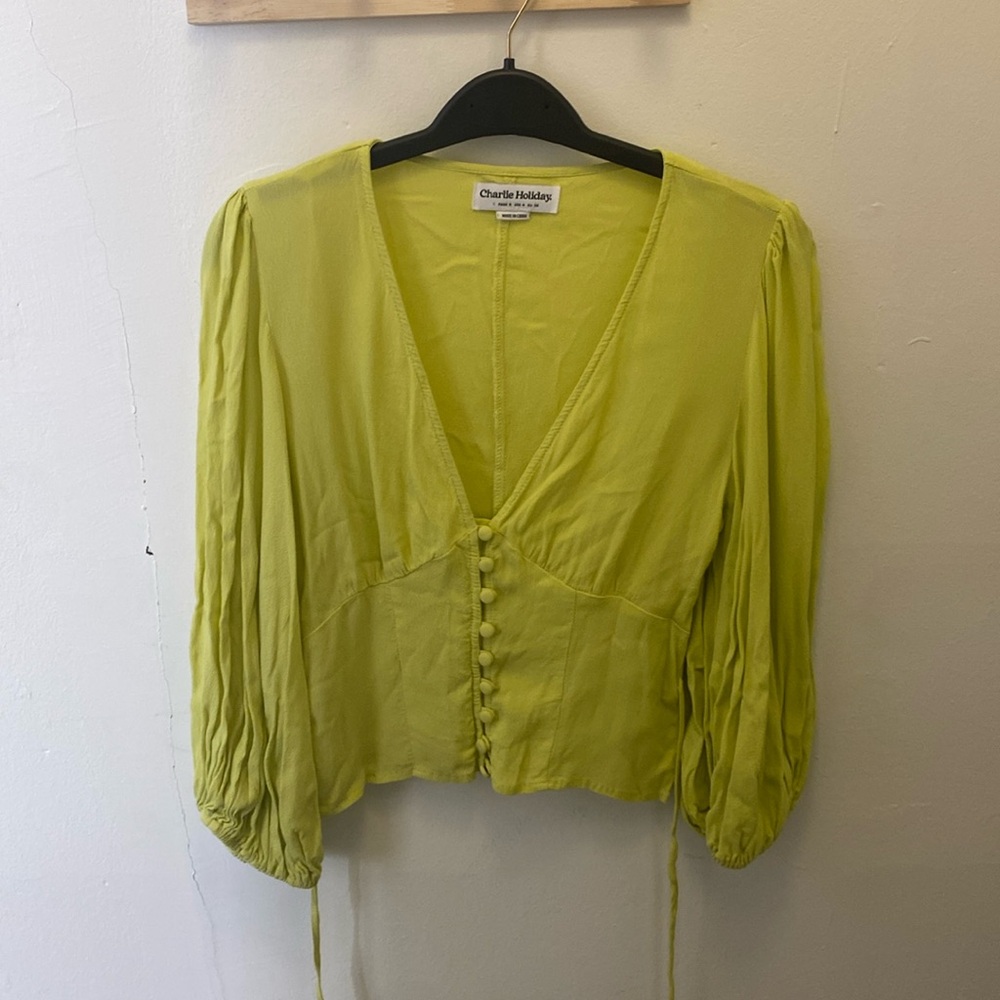 Charlie Holiday citron blouse